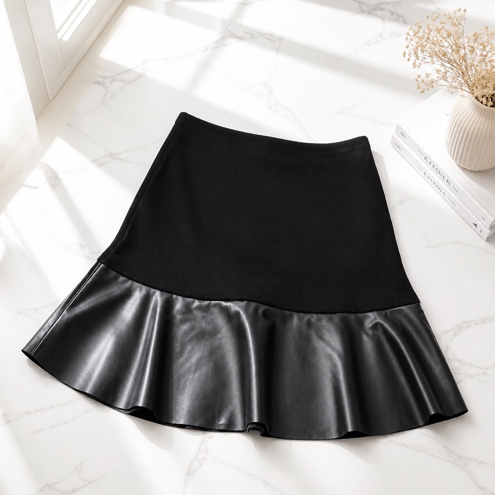 Black A-Line Ruffle-Hem Skirt -